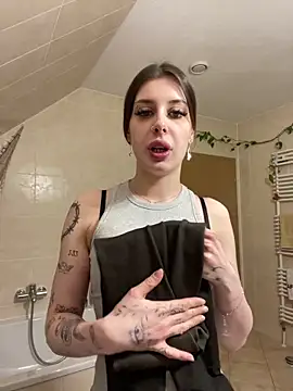 Snapshot of Johanna420 chatting on 03.26.26 Johanna420 online show from 03.26.26