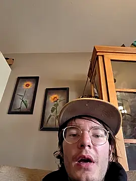 KinkyKittyBoy online show from 04.18.26