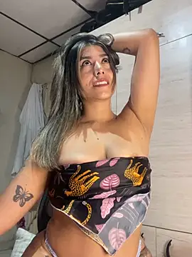 stefanyqueen69 online show from 05.13.26