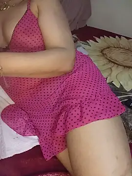 Snapshot of Hayat-zahri chatting on 06.14.26 Hayat-zahri online show from 06.14.26
