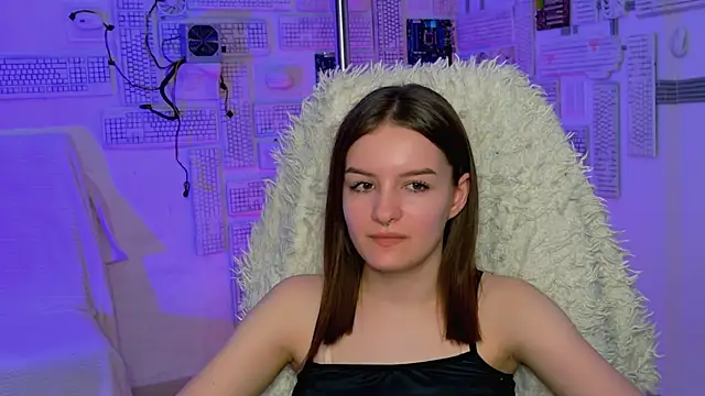 Snapshot of KellieBanshe chatting on 06.18.26 KellieBanshe online show from 06.18.26