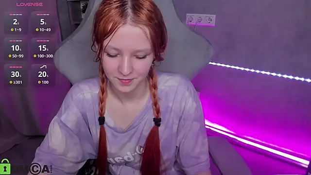 Emma Dusk online show from 05.15.26