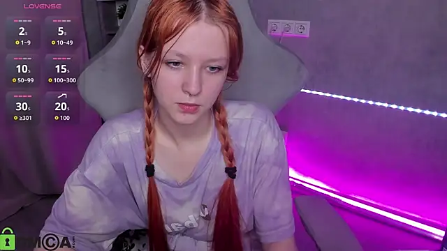Emma Dusk online show from 05.16.26