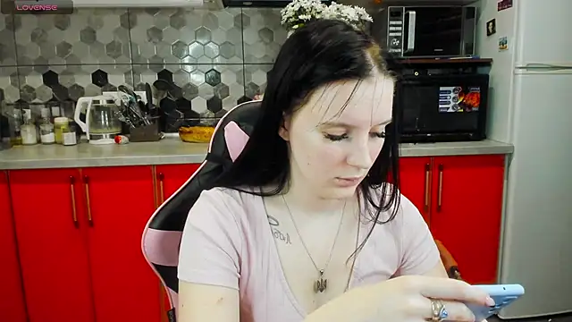 Mary Blu online show from 02.07.25