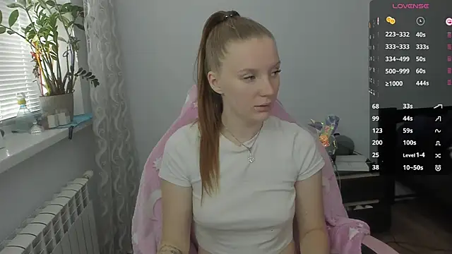 Mary Blu online show from 10.31.25