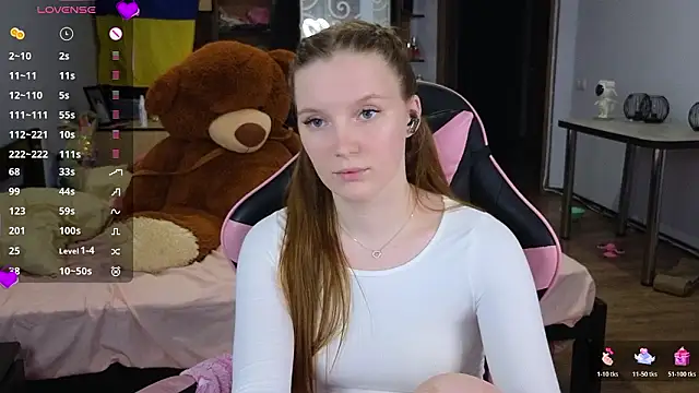 Mary Blu online show from 03.13.26