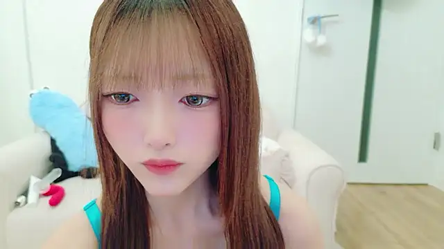 Snapshot of Miru-ch chatting on 05.30.26 Miru-ch online show from 05.30.26