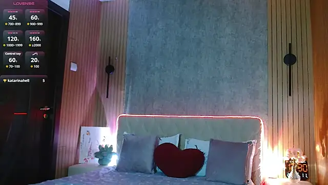KatarinaHeaven online show from 05.10.26