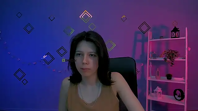 Snapshot of aria_wild_ chatting on 05.10.26 aria wild online show from 05.10.26