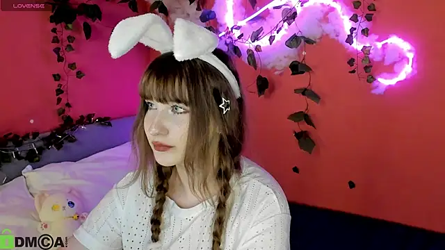 Snapshot of moonlight__67 chatting on 04.15.26 moonlight 67 online show from 04.15.26