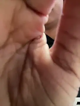 LiaTrainor online show from 03.19.26