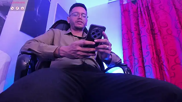 Nero 62 online show from 04.21.26