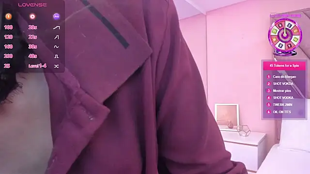 chloe larson online show from 05.12.26