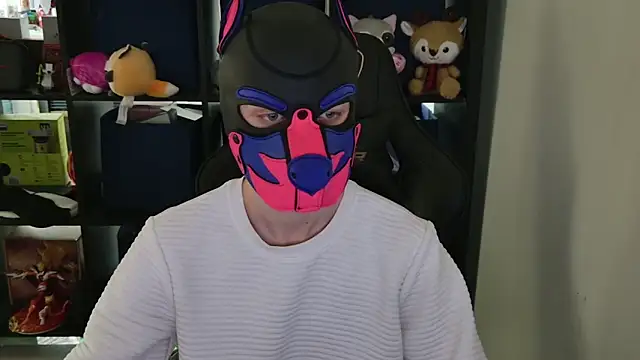 Snapshot of MellPUP chatting on 04.08.26 MellPUP online show from 04.08.26