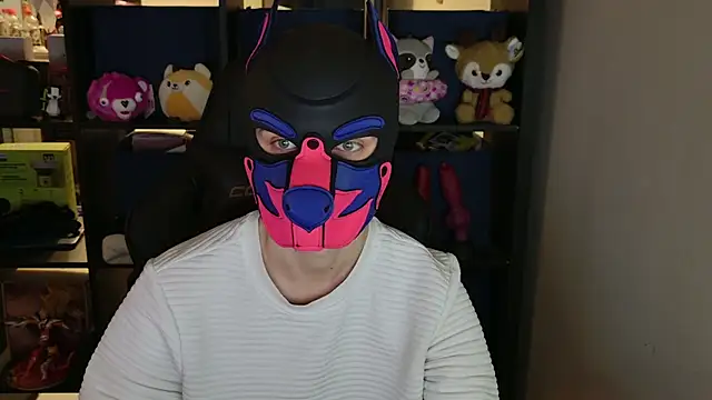 Snapshot of MellPUP chatting on 04.15.26 MellPUP online show from 04.15.26