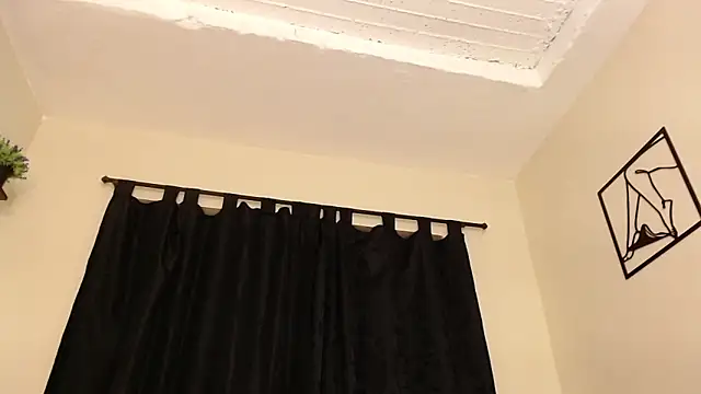 LyriaDiamond  online show from 03.21.26