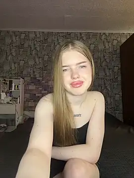 KayShaw online show from 04.03.26