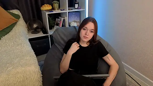 SunyLily online show from 03.28.26