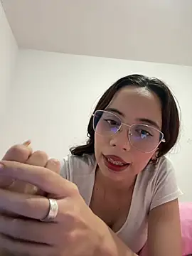 Snapshot of Nicole_Cute04 chatting on 07.26.26 Nicole Cute04 online show from 07.26.26