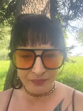 Xlilli69X online show from 04.20.26