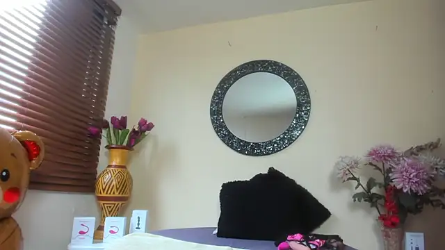 Maye Milf  online show from 04.07.26