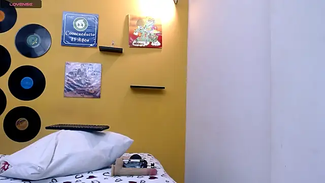 lilithevil32 online show from 05.09.26