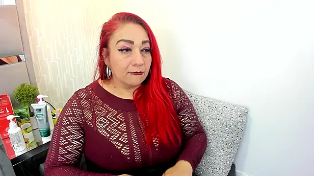 Snapshot of Sarah__Moonx chatting on 07.16.26 Sarah Moonx online show from 07.16.26