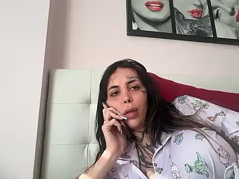 Isalaurensstar online show from 04.07.26