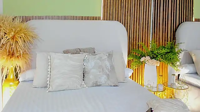 Snapshot of VanessaOwens1 chatting on 03.09.26 VanessaOwens1 online show from 03.09.26