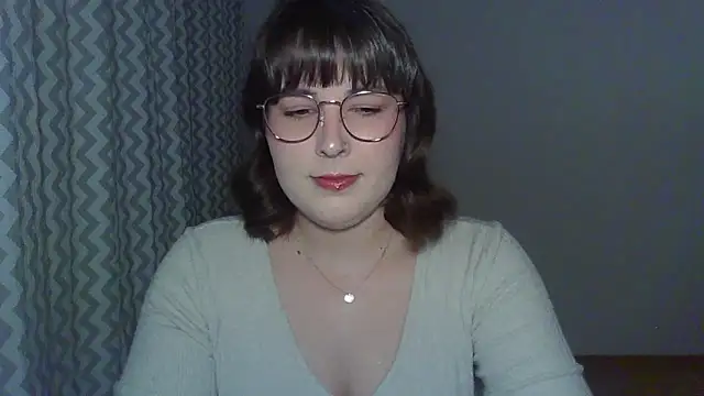 ClaraHard online show from 04.09.26