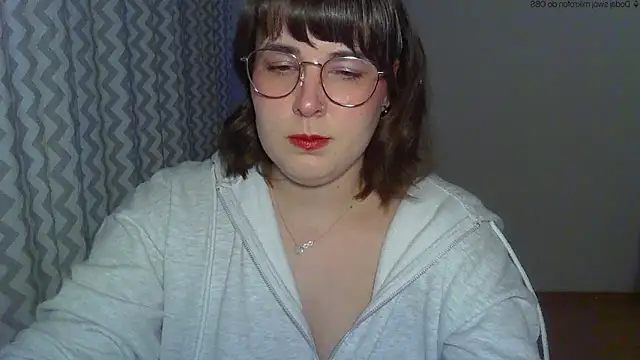 ClaraHard online show from 04.20.26