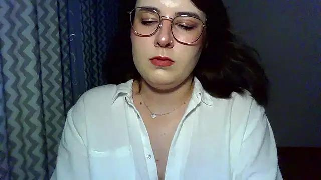 Snapshot of ClaraHard chatting on 07.01.26 ClaraHard online show from 07.01.26
