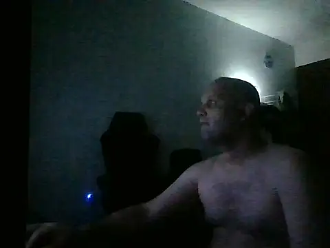 Snapshot of Heavy_RebellxX chatting on 03.09.26 Heavy RebellxX online show from 03.09.26