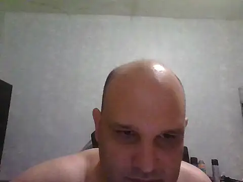 Snapshot of Heavy_RebellxX chatting on 03.18.26 Heavy RebellxX online show from 03.18.26