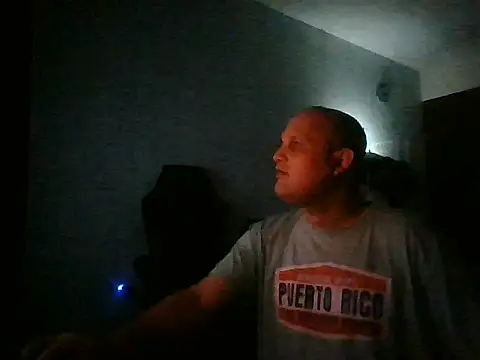 Snapshot of Heavy_RebellxX chatting on 03.25.26 Heavy RebellxX online show from 03.25.26