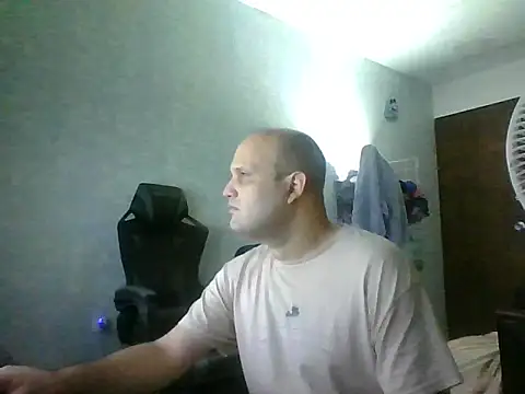 Snapshot of Heavy_RebellxX chatting on 03.26.26 Heavy RebellxX online show from 03.26.26