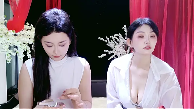 Banana-Milk69 online show from 04.10.26