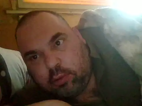 Snapshot of bb1god chatting on 03.04.26 bb1god online show from 03.04.26