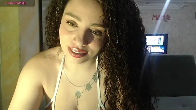 Snapshot of melany_montenegro chatting on 06.04.26 melany montenegro online show from 06.04.26
