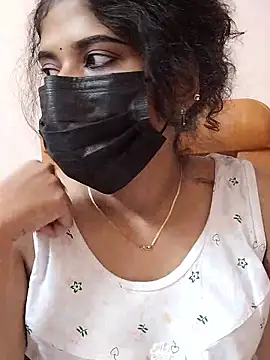 Snapshot of Sunitha28 chatting on 04.25.26 Sunitha28 online show from 04.25.26