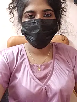 Snapshot of Sunitha28 chatting on 04.28.26 Sunitha28 online show from 04.28.26