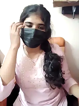Snapshot of Sunitha28 chatting on 05.13.26 Sunitha28 online show from 05.13.26