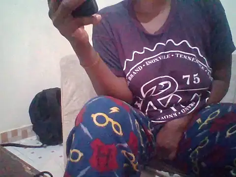 Snapshot of Sexyaryaa chatting on 05.04.26 Sexyaryaa online show from 05.04.26