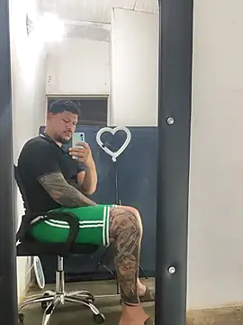 BadboyDirty1 online show from 04.28.26