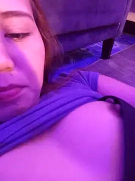 Snapshot of _siennakissez_ chatting on 03.25.26 siennakissez online show from 03.25.26