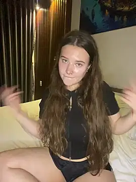 KristieKitty online show from 04.05.26