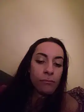 Snapshot of chiara-mario chatting on 05.22.26 chiara-mario online show from 05.22.26