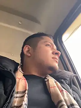 OliverTabordaa online show from 03.22.26