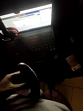 Snapshot of clayto77 chatting on 03.04.26 clayto77 online show from 03.04.26