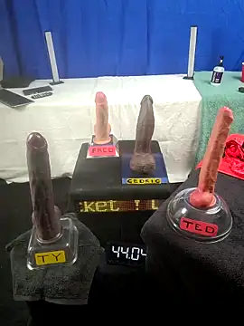 FantasyMan-BiWM online show from 04.15.26